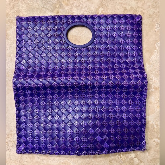 Bottega Veneta Lambskin and Snake Intrecciato Purple Clutch - Picture 8 of 12